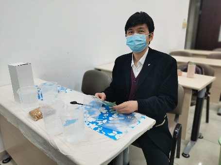 1616136047306616.png 易靖涛.png